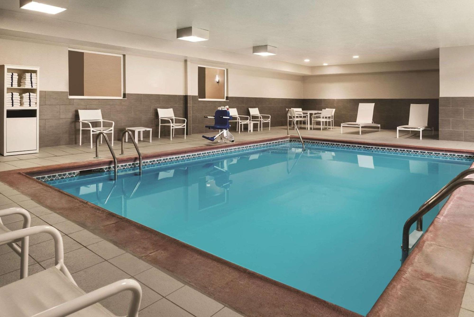 Country Inn & Suites By Radisson, Indianapolis South, In Dış mekan fotoğraf